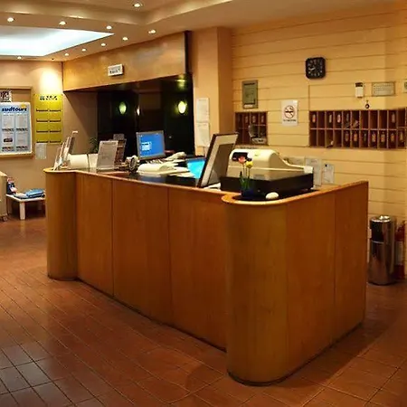 卡拉维尔公寓酒店 公寓式酒店 3*